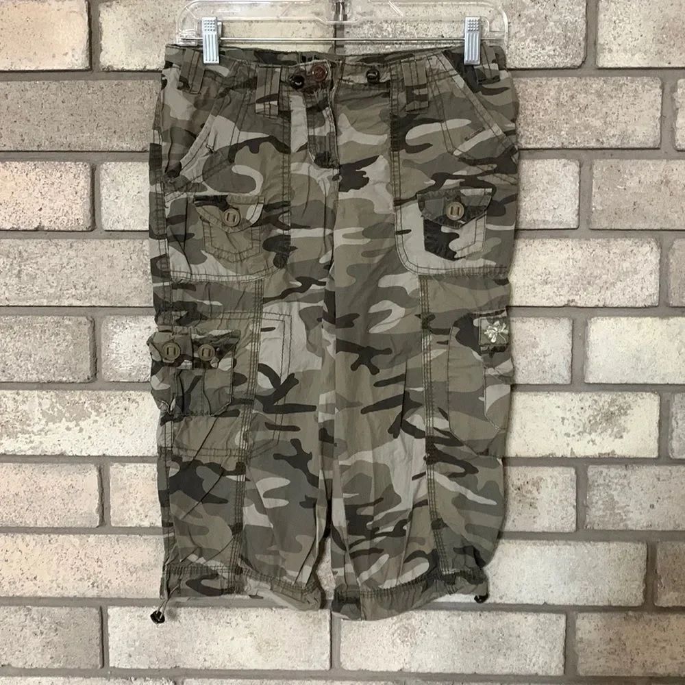 3for$20 shorts size 3